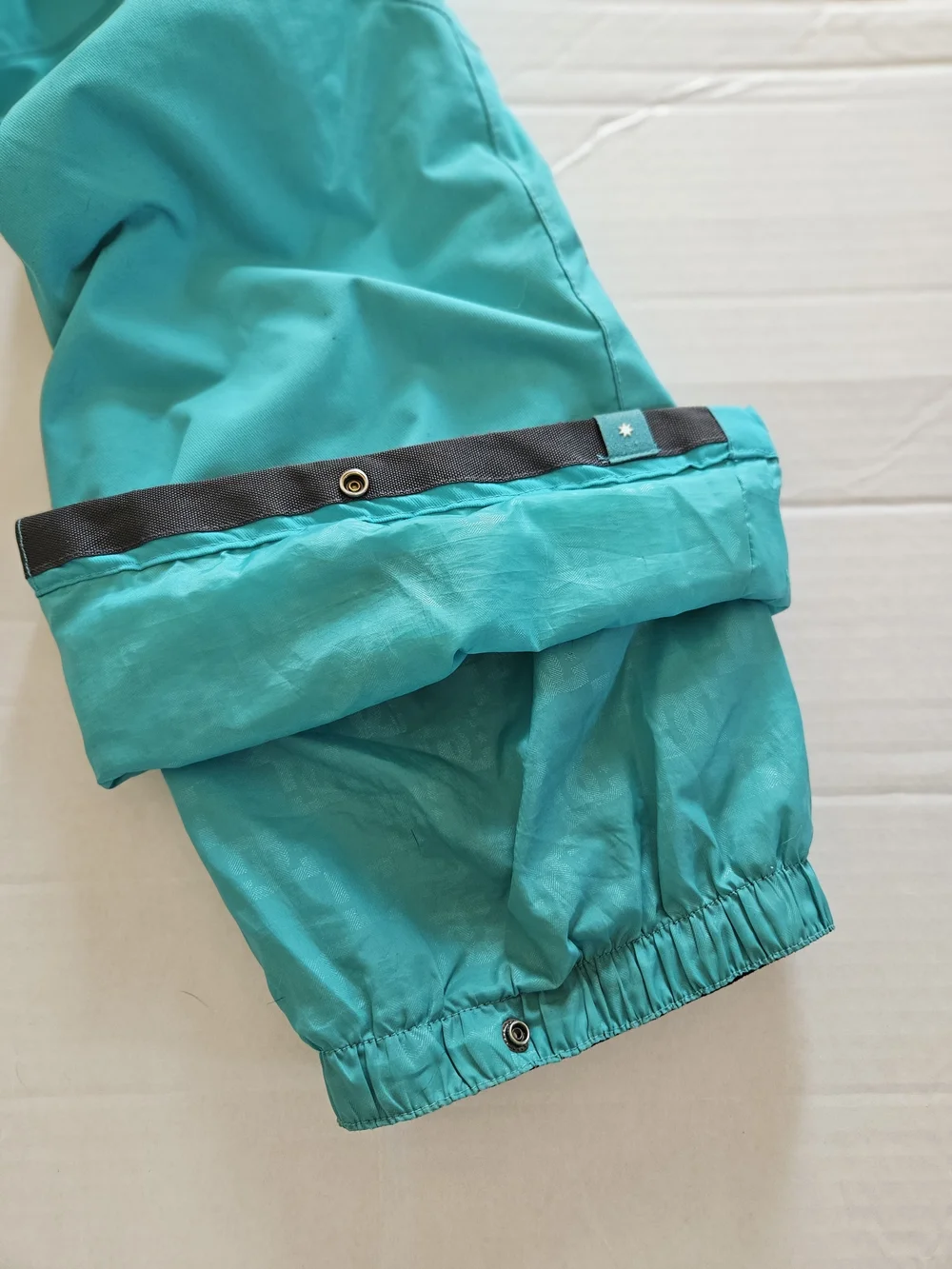 DC Nonchalant Women's Snowboard Pants Teal 10K Waterproof Size Medium